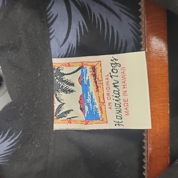 Hawaiian Togs Surf Board Black Print Shirt - Picture 3 of 8